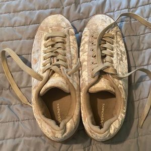 - Cream velour sneakers by misbehaving